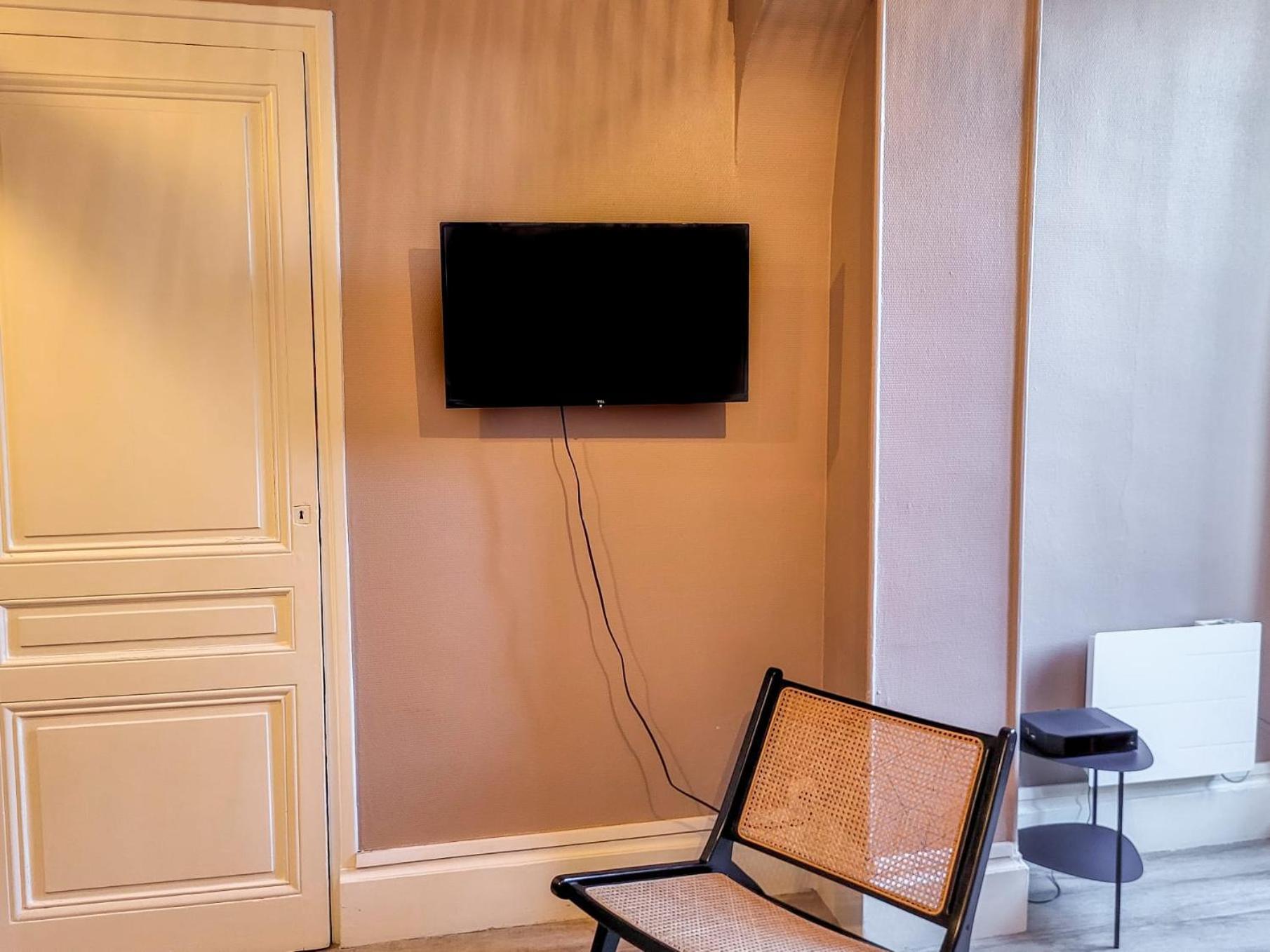 Suite Petraa Lyon Bagian luar foto