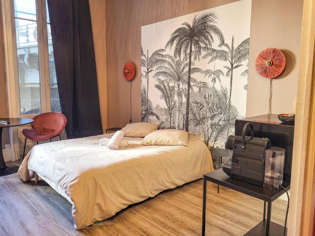 Suite Petraa Lyon Bagian luar foto
