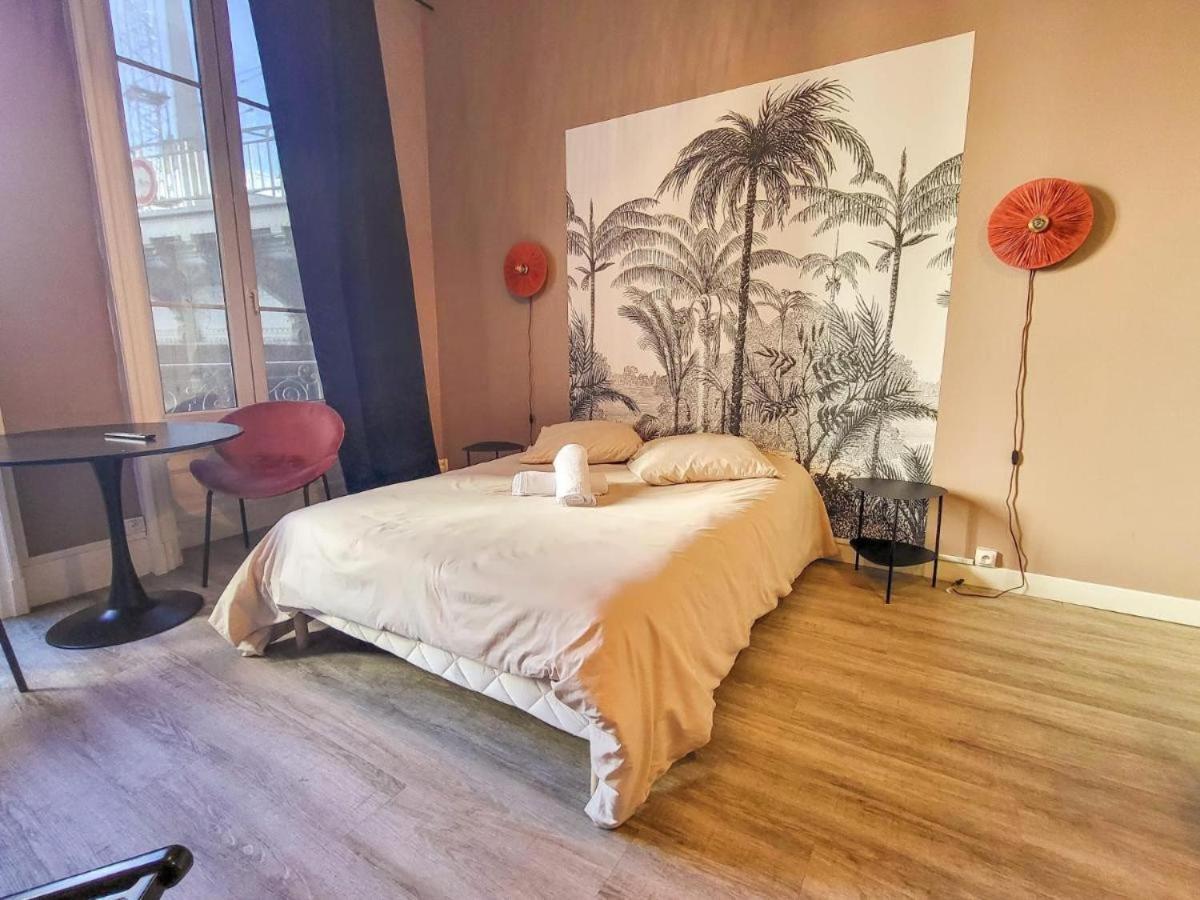 Suite Petraa Lyon Bagian luar foto
